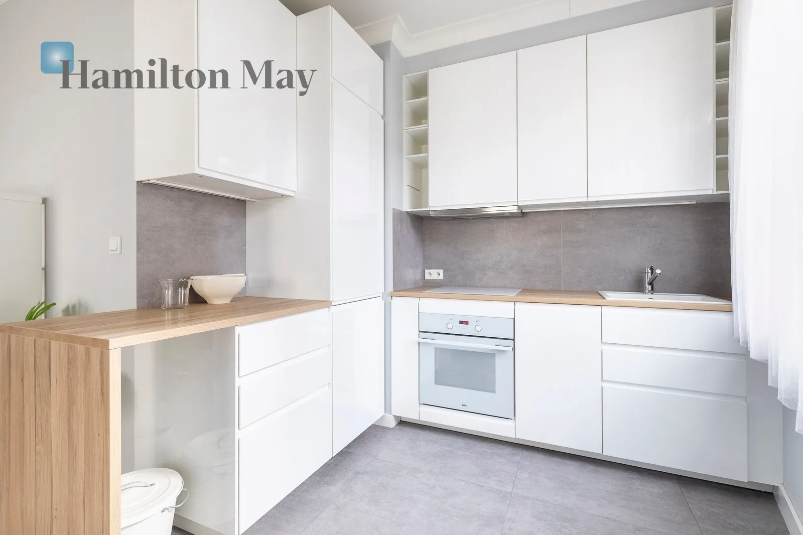 Stylish two-bedroom apartment with a balcony | Browar Lubicz | Old Town - slider