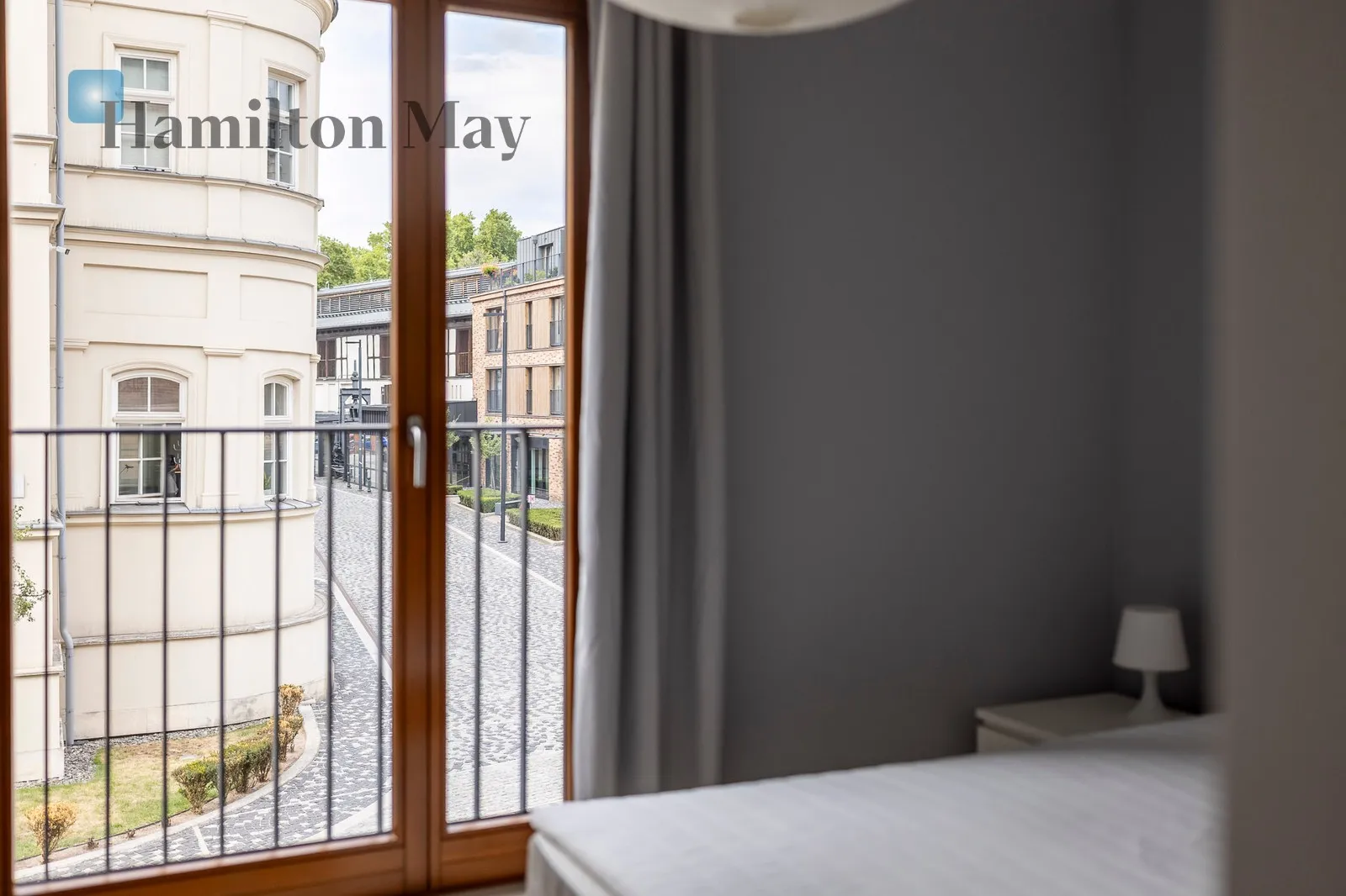 Stylish two-bedroom apartment with a balcony | Browar Lubicz | Old Town - slider