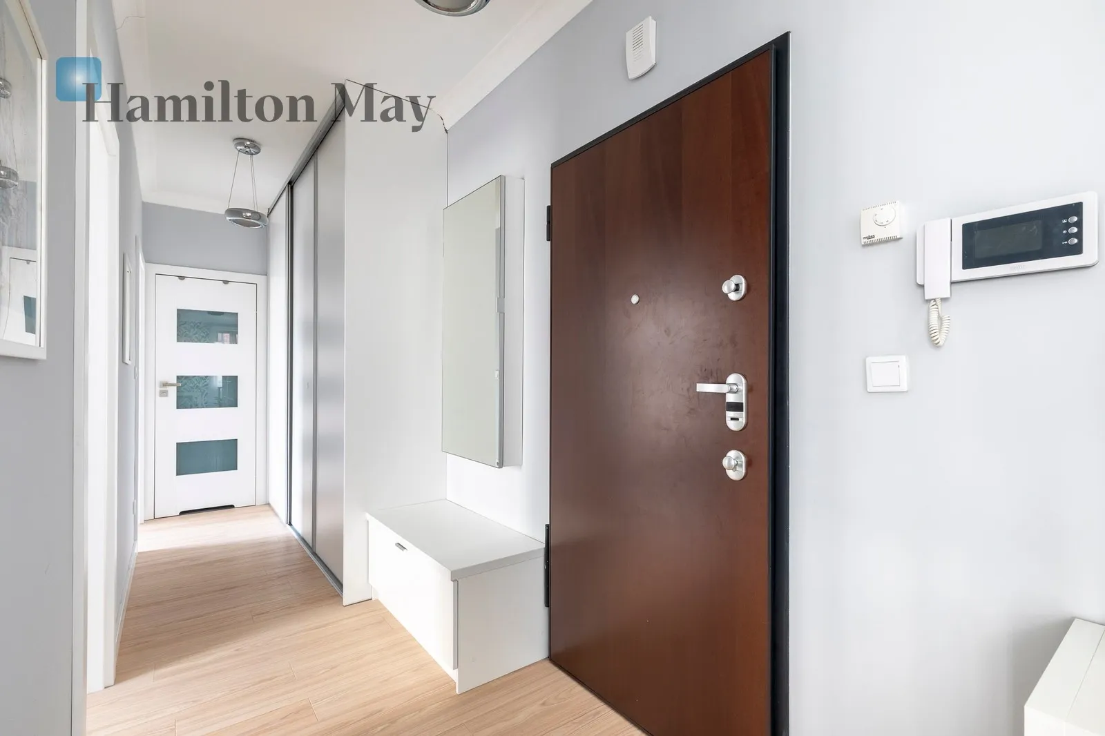 Stylish two-bedroom apartment with a balcony | Browar Lubicz | Old Town - slider