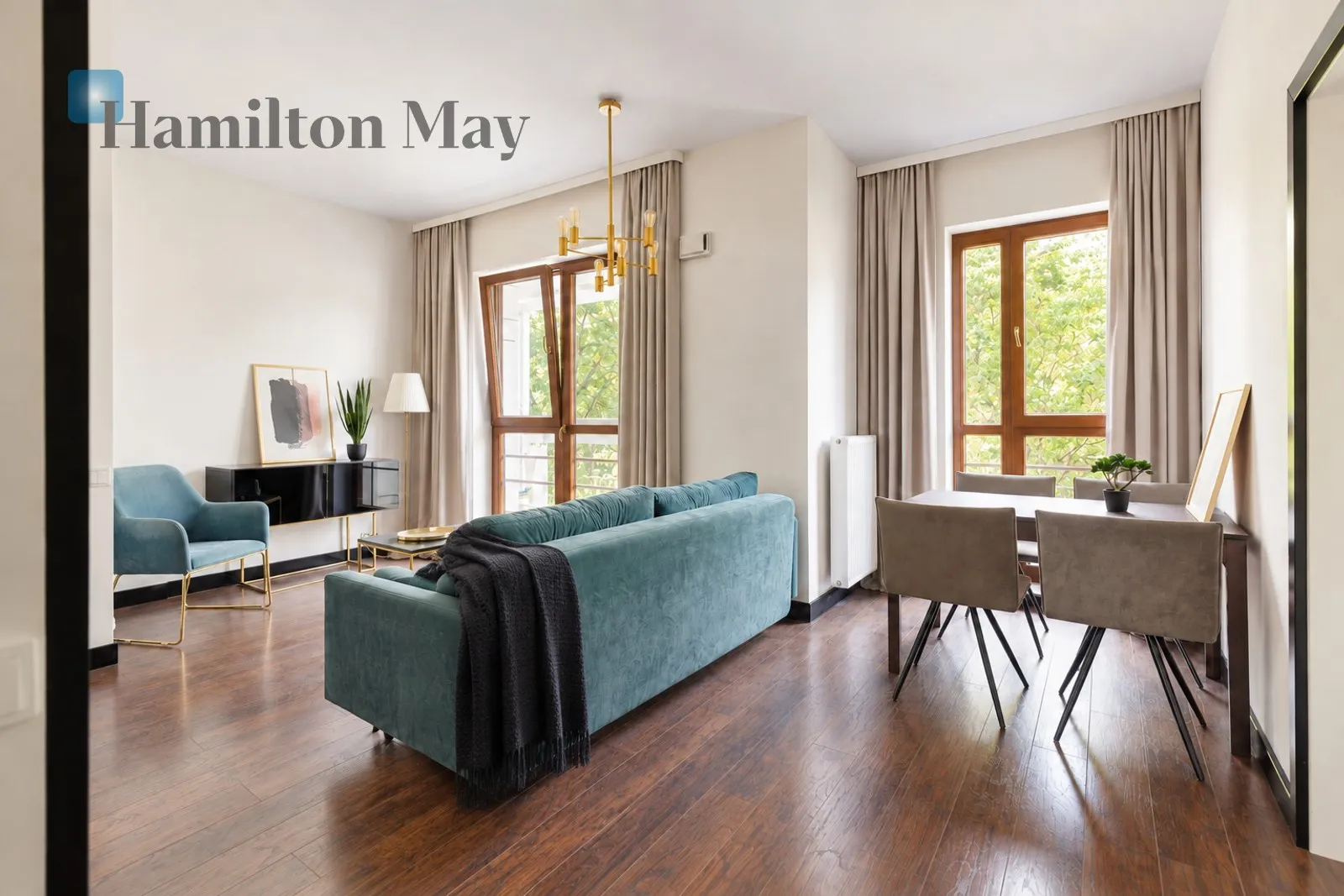 Elegancki apartament z balkonem i garażem w sercu Woli - slider