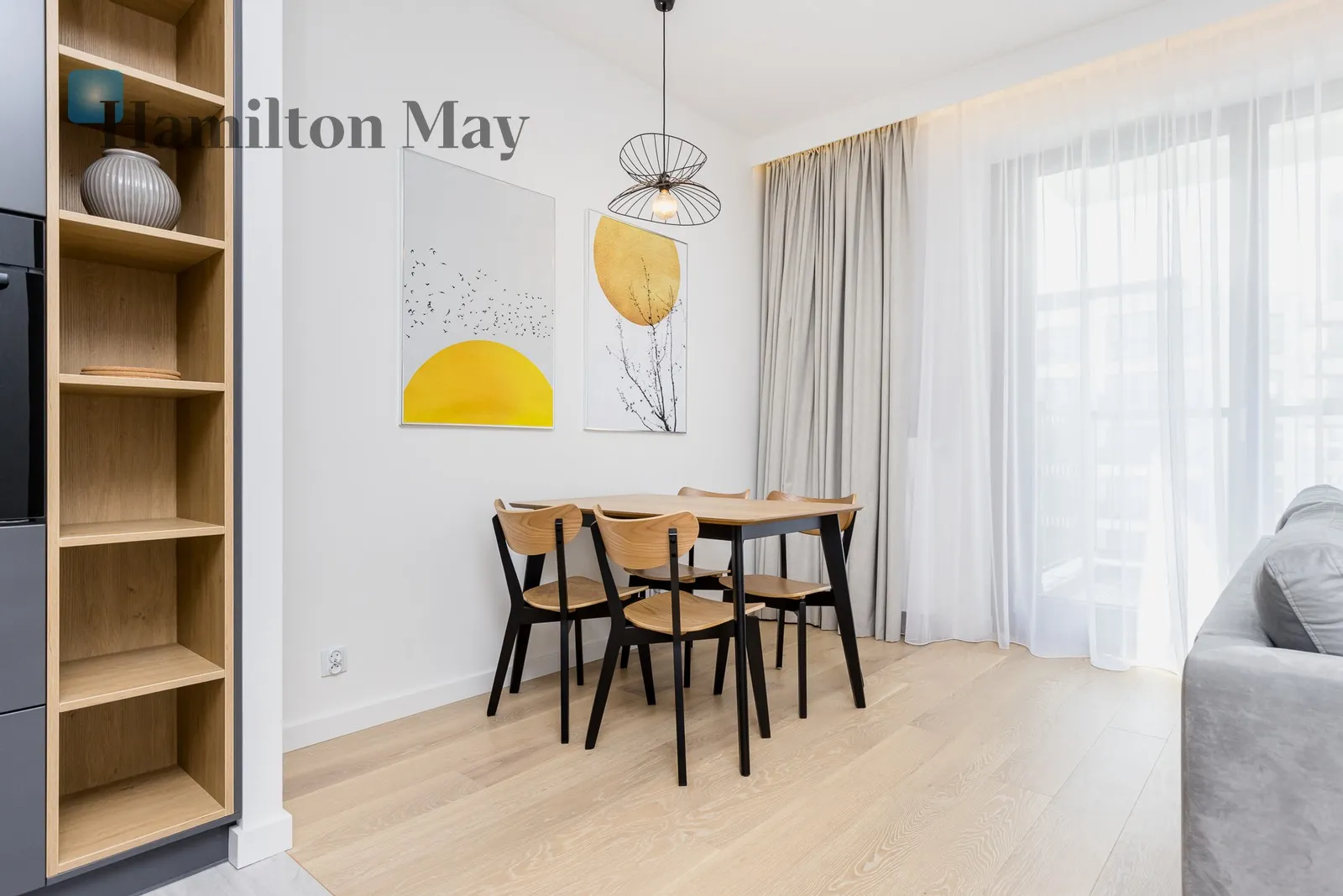 Region: Wola Subregion: Czyste Distance to centre: 1.83 km Level: 4 Price: 6700 PLN Bedrooms: 1 Bathrooms: 1 Size: 47m2 Price/m2: 143 PLN - slider
