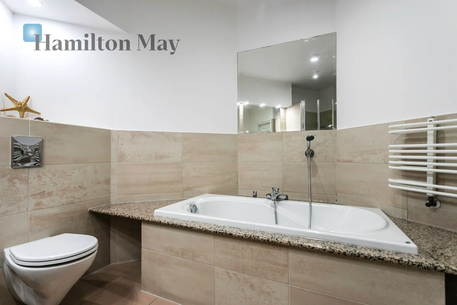 Subregion: Śródmieście Południowe Distance to centre: 0.46 km Level: 3 Price: 4300 PLN Bedrooms: 2 Bathrooms: 1 - slider