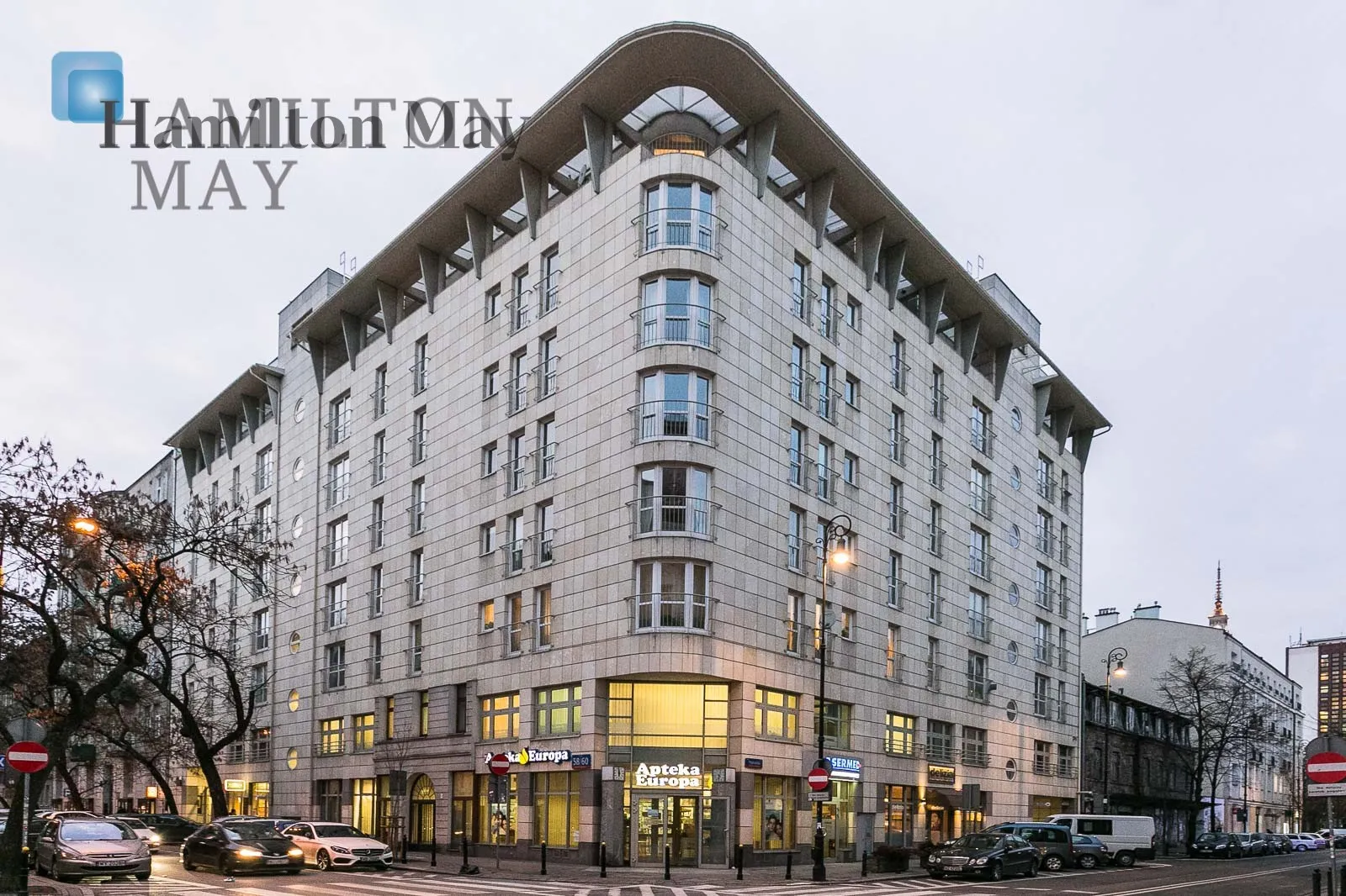 City: Warszawa Street: Hoża Region: Śródmieście Subregion: Śródmieście Południowe Distance to centre: 0.46 km - slider