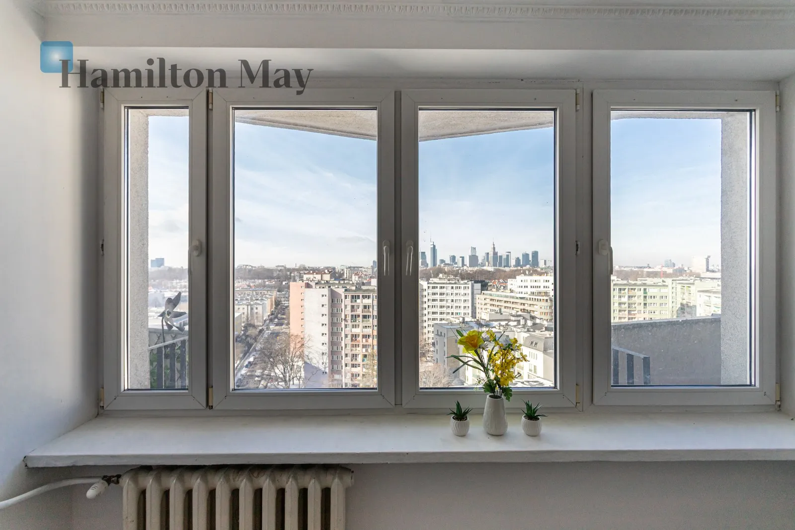 Dwupokojowe mieszkanie z kapitalnym widokiem zlokalizowane w pobliżu Bulwarów Wiślanych - slider