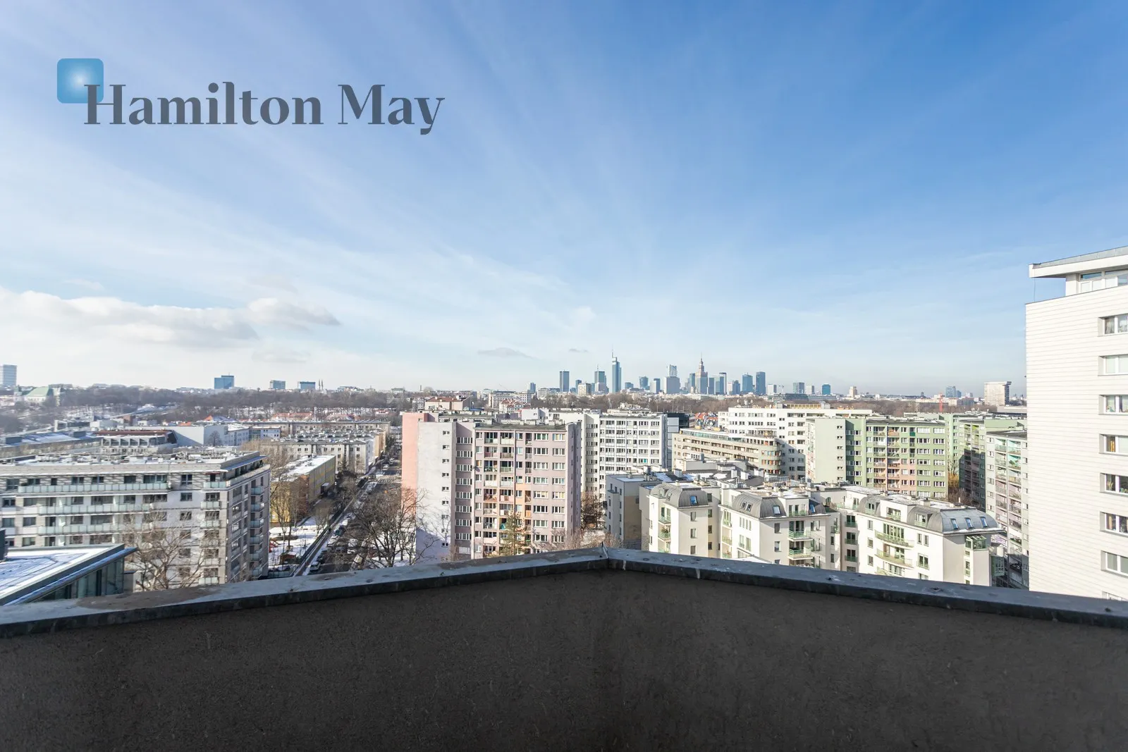 Dwupokojowe mieszkanie z kapitalnym widokiem zlokalizowane w pobliżu Bulwarów Wiślanych - slider