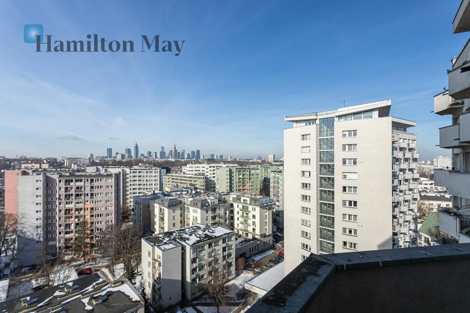 Dwupokojowe mieszkanie z kapitalnym widokiem zlokalizowane w pobliżu Bulwarów Wiślanych - slider