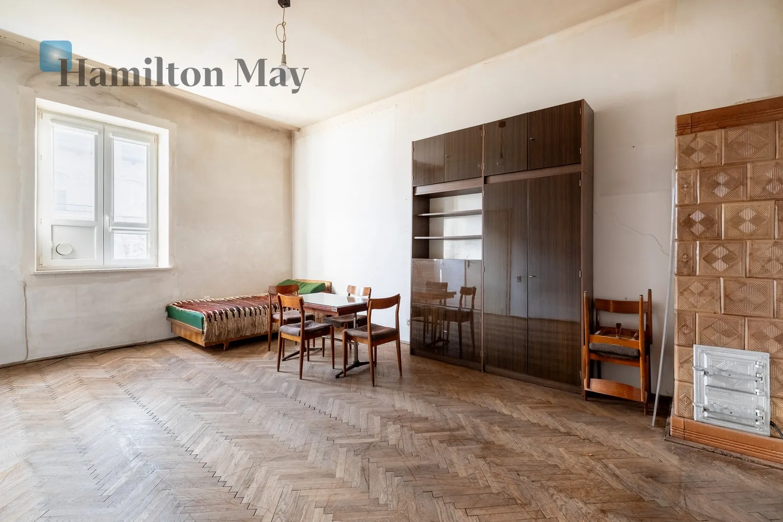 Продається квартира з великим потенціалом, розташована в Старому місті, недалеко від Казімєжа - slider