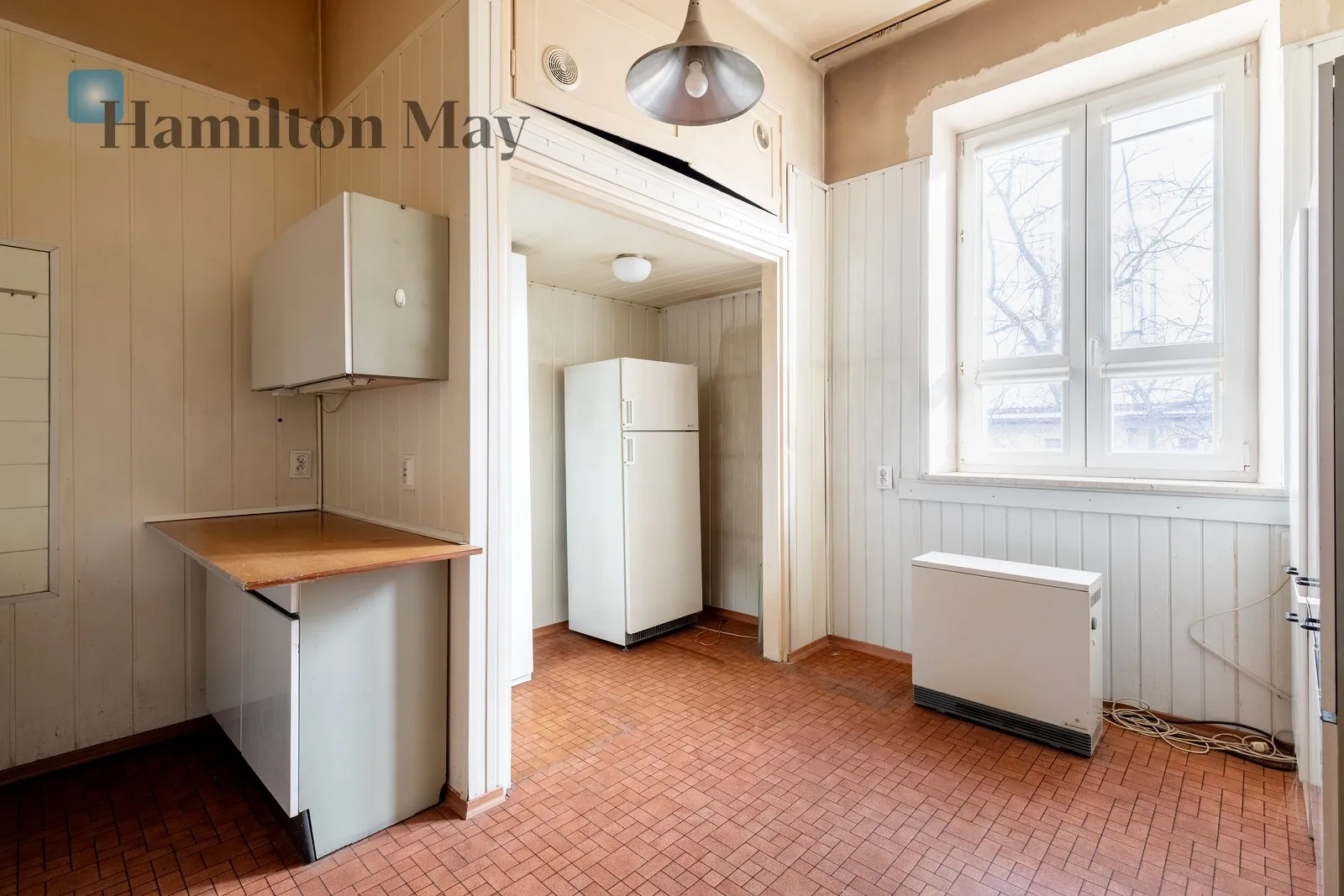 Продається квартира з великим потенціалом, розташована в Старому місті, недалеко від Казімєжа - slider