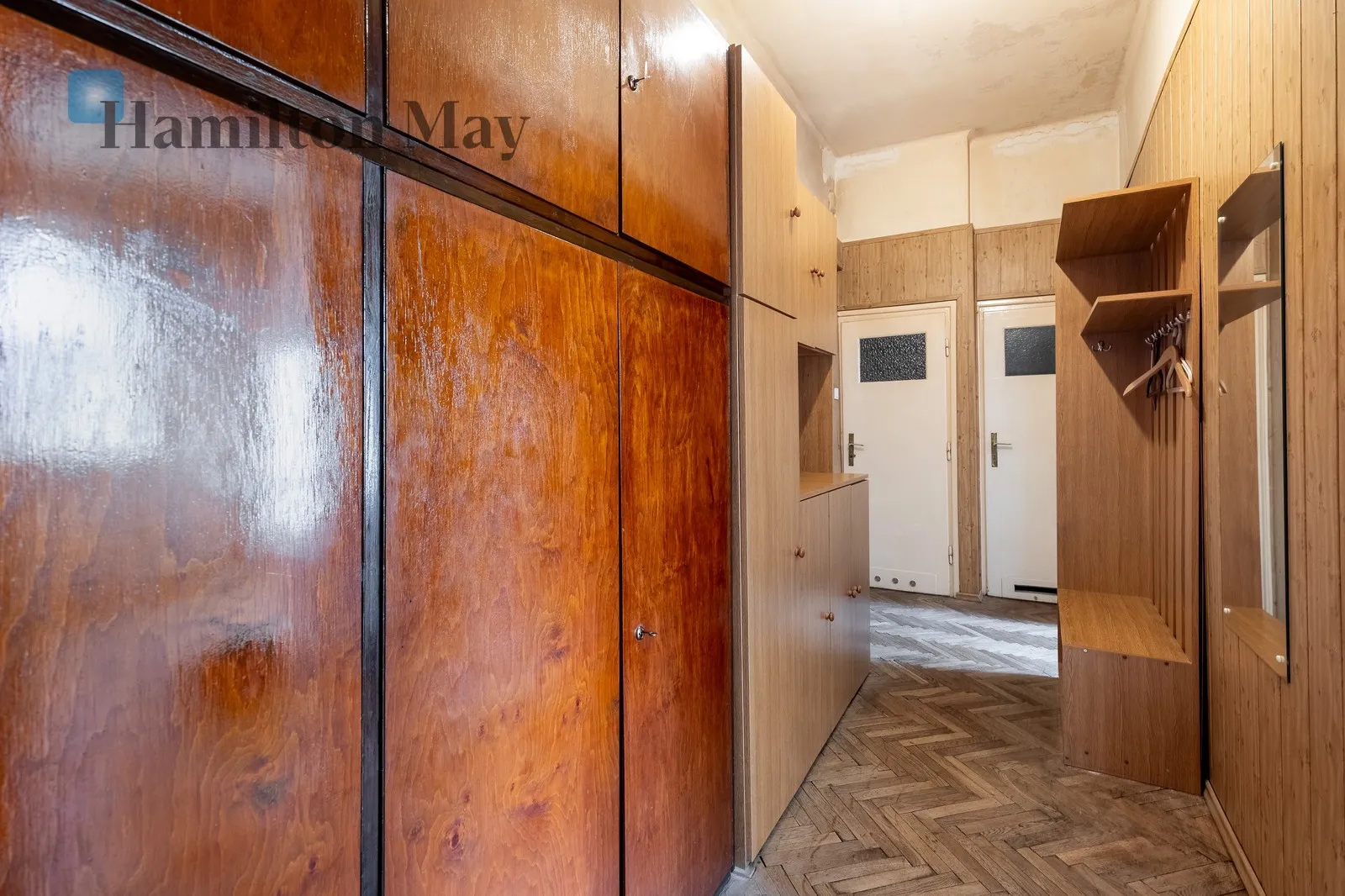 Продається квартира з великим потенціалом, розташована в Старому місті, недалеко від Казімєжа - slider