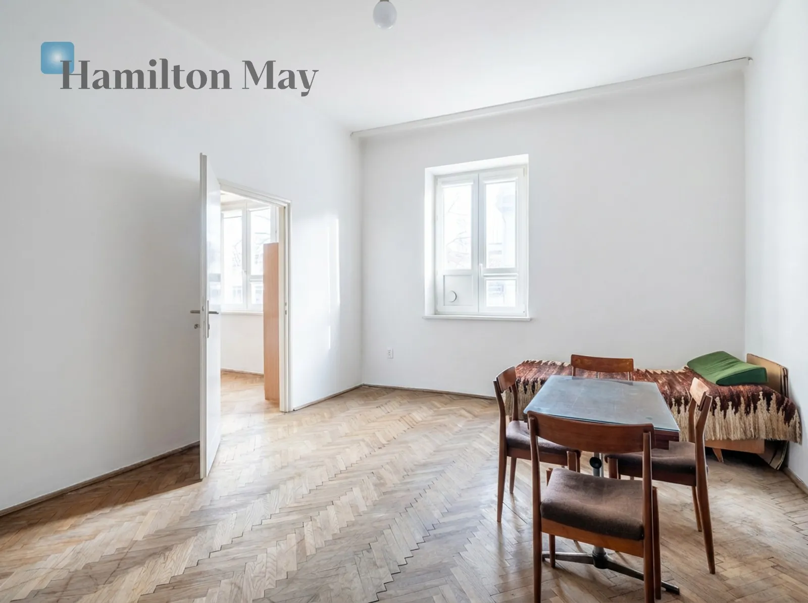 Продається квартира з великим потенціалом, розташована в Старому місті, недалеко від Казімєжа - slider