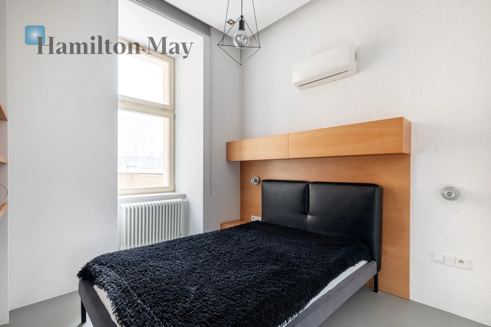 Розкішна двокімнатна квартира в чудово відремонтованому багатоквартирному будинку - slider