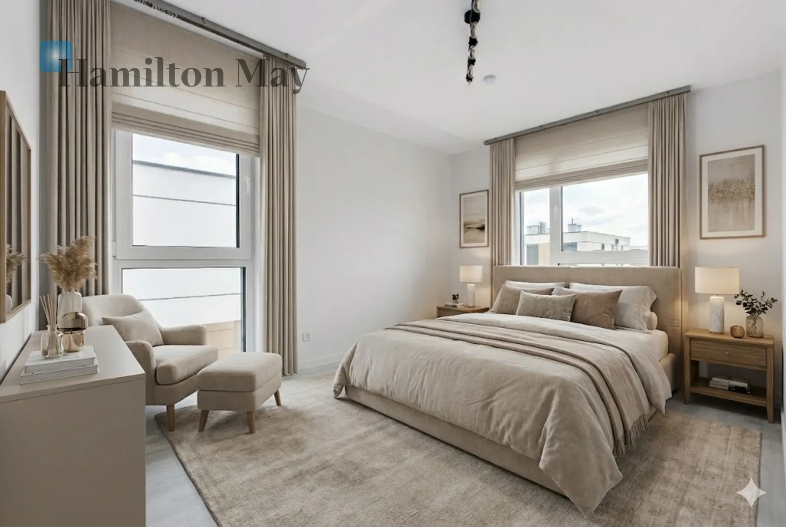 Exquisite Semi Detached House with Sunny Garden - slider