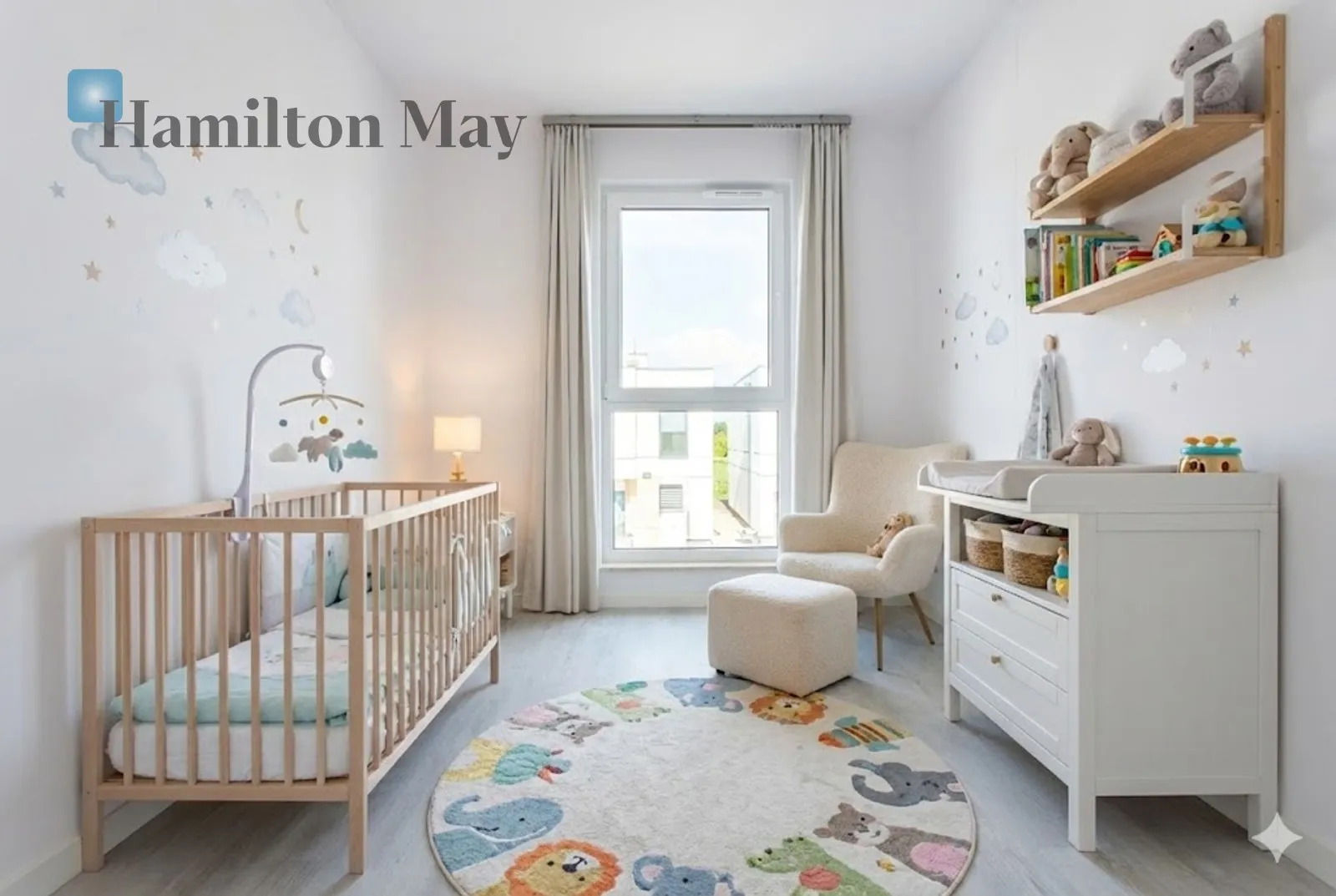 Exquisite Semi Detached House with Sunny Garden - slider