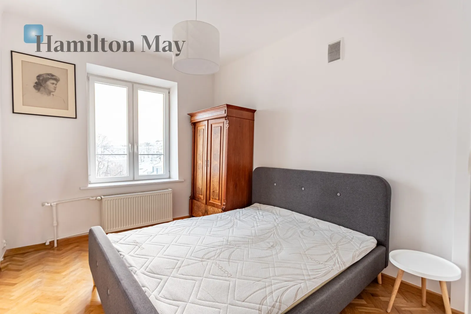 Street: Filtrowa Region: Ochota Subregion: Filtry Distance to centre: 2.03 km Level: 4 Price: 3200 PLN Bedrooms: 1 Bathrooms: 1 - slider