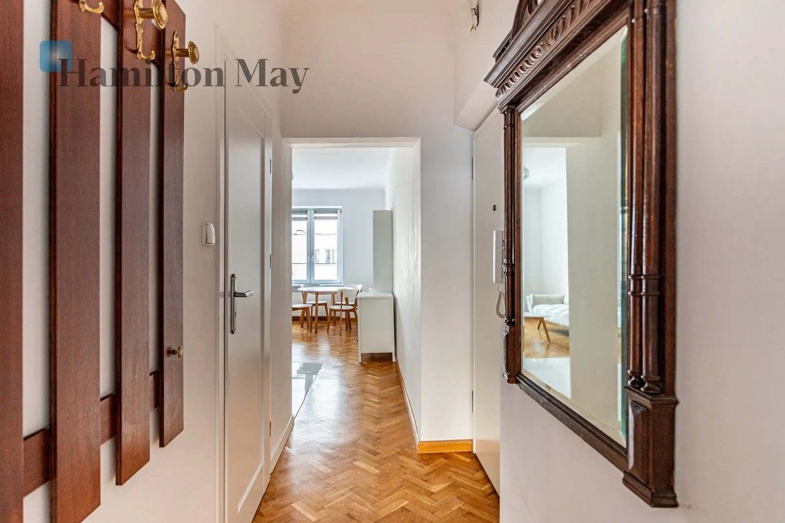 Region: Ochota Subregion: Filtry Distance to centre: 2.03 km Level: 4 Price: 3200 PLN Bedrooms: 1 Bathrooms: 1 - slider