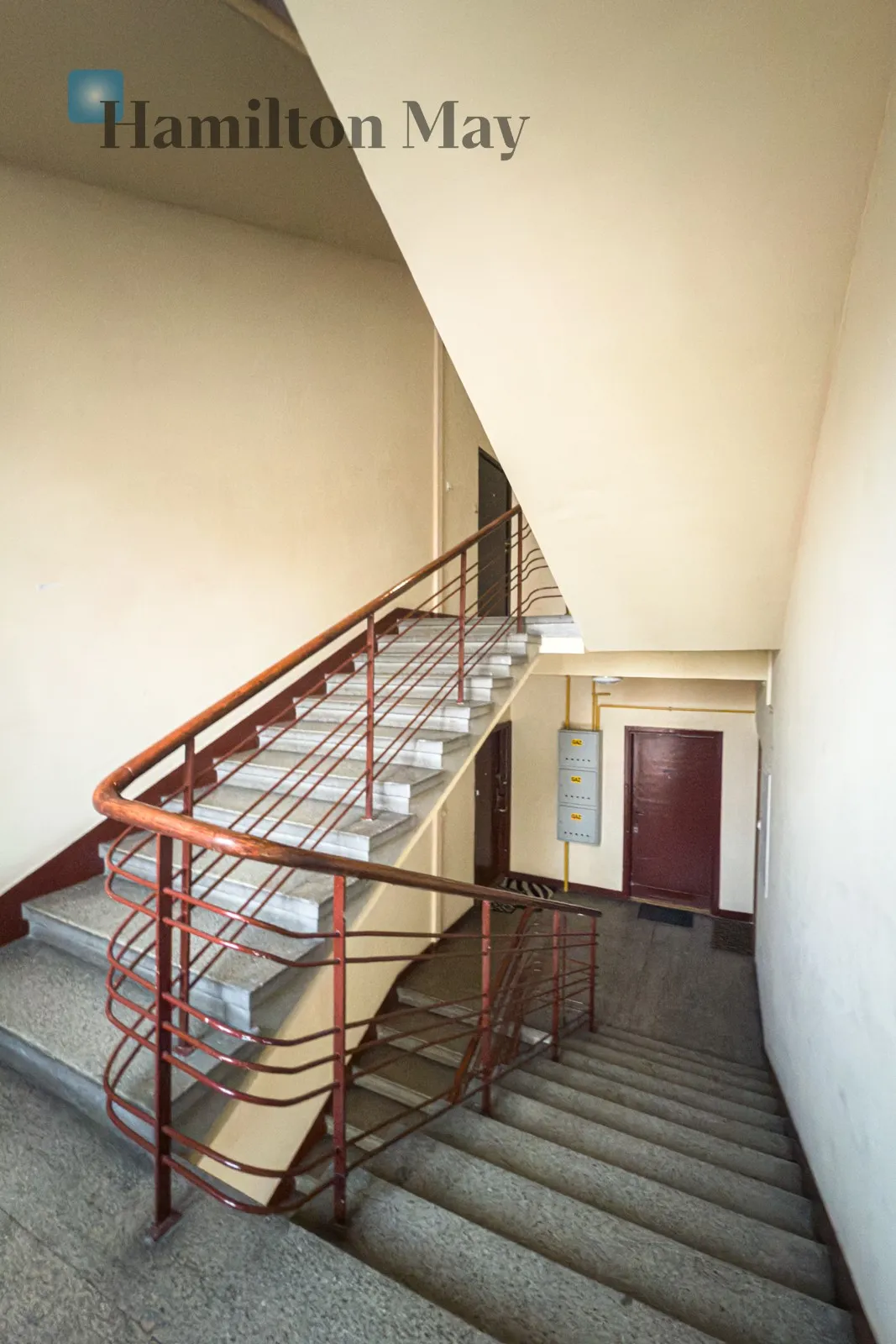 Distance to centre: 2.03 km Level: 4 Price: 3200 PLN Bedrooms: 1 Bathrooms: 1 Size: 42m2 Price/m2: 76 PLN - slider