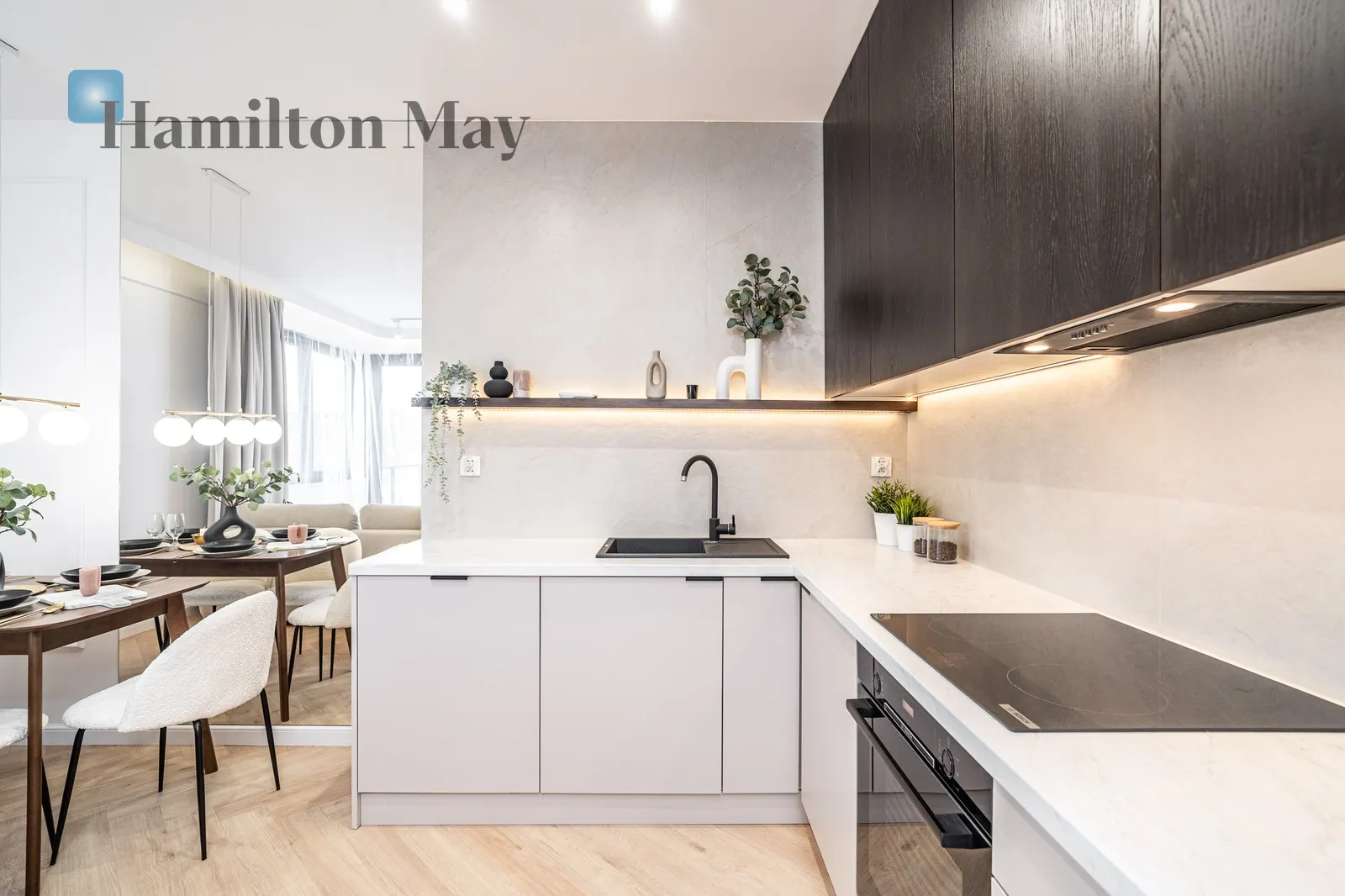 Eleganckie, 3-pokojowe mieszkanie w wysokim standardzie z balkonem i garażem przy ul. Sosnowieckiej - slider