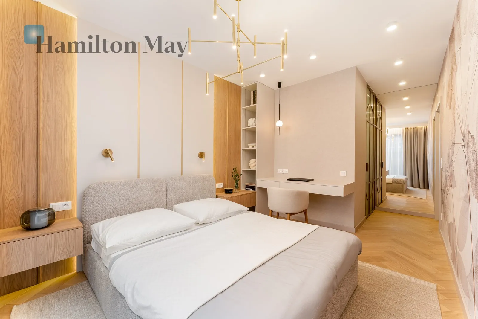 Distance to centre: 3.43 km Price: 1715000 PLN Bedrooms: 2 Bathrooms: 1 Size: 67.37m2 Price/m2: 25456 PLN - slider