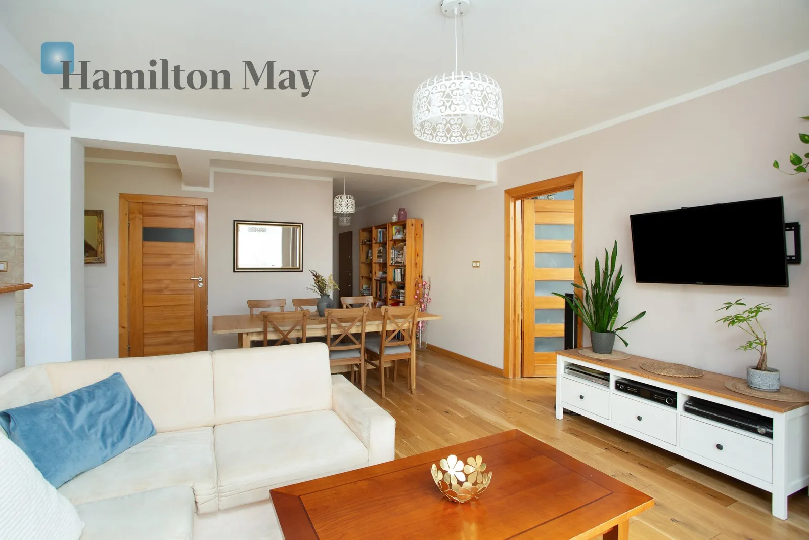 Distance to centre: 1.73 km Price: 6000000 PLN Bedrooms: null Bathrooms: null Size: 429m2 Price/m2: 13986 PLN - slider