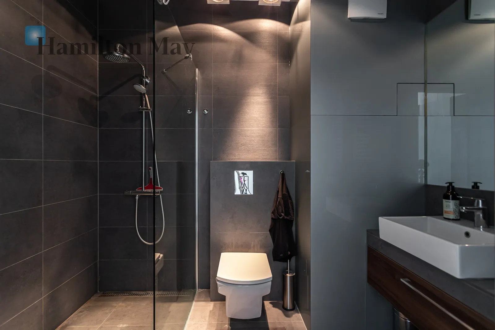 City: Warszawa Street: Pańska Region: Wola Subregion: Mirów Distance to centre: 1.56 km Level: 6 - slider