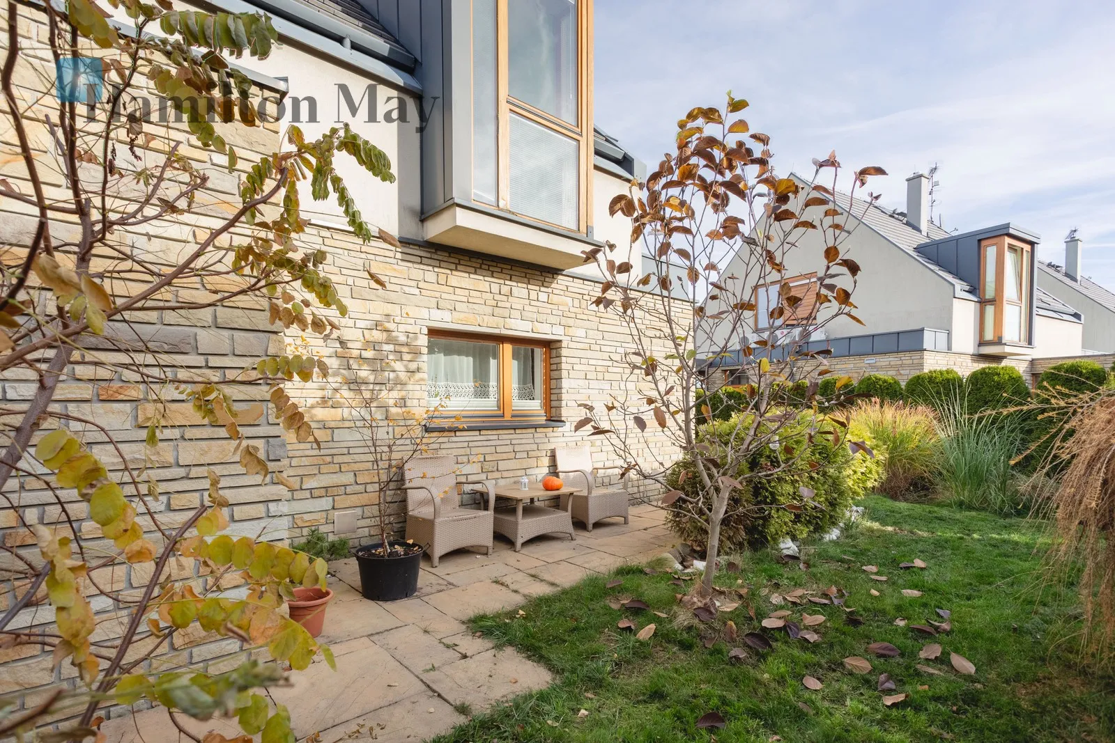 Level: -9 Price: 9700 PLN Bedrooms: 3 - slider