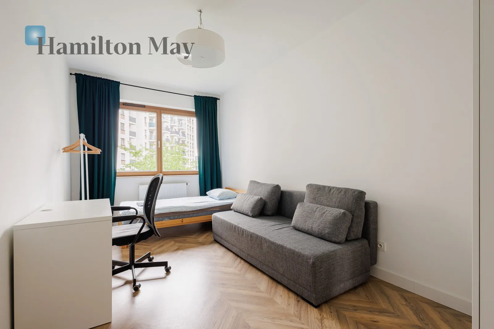 Subregion: Ksawerów Distance to centre: 5.04 km Level: 2 Price: 5300 PLN Bedrooms: 2 Bathrooms: 1 Size: 62m2 Price/m2: 85 PLN - slider