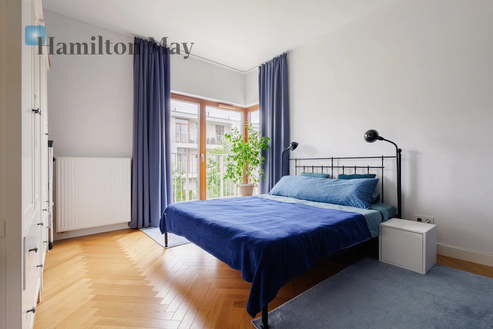 Region: Mokotów Subregion: Stegny Distance to centre: 5.7 km Level: 1 Price: 8000 PLN Bedrooms: 3 Bathrooms: 2 Size: 93.4m2 Price/m2: 86 PLN - slider