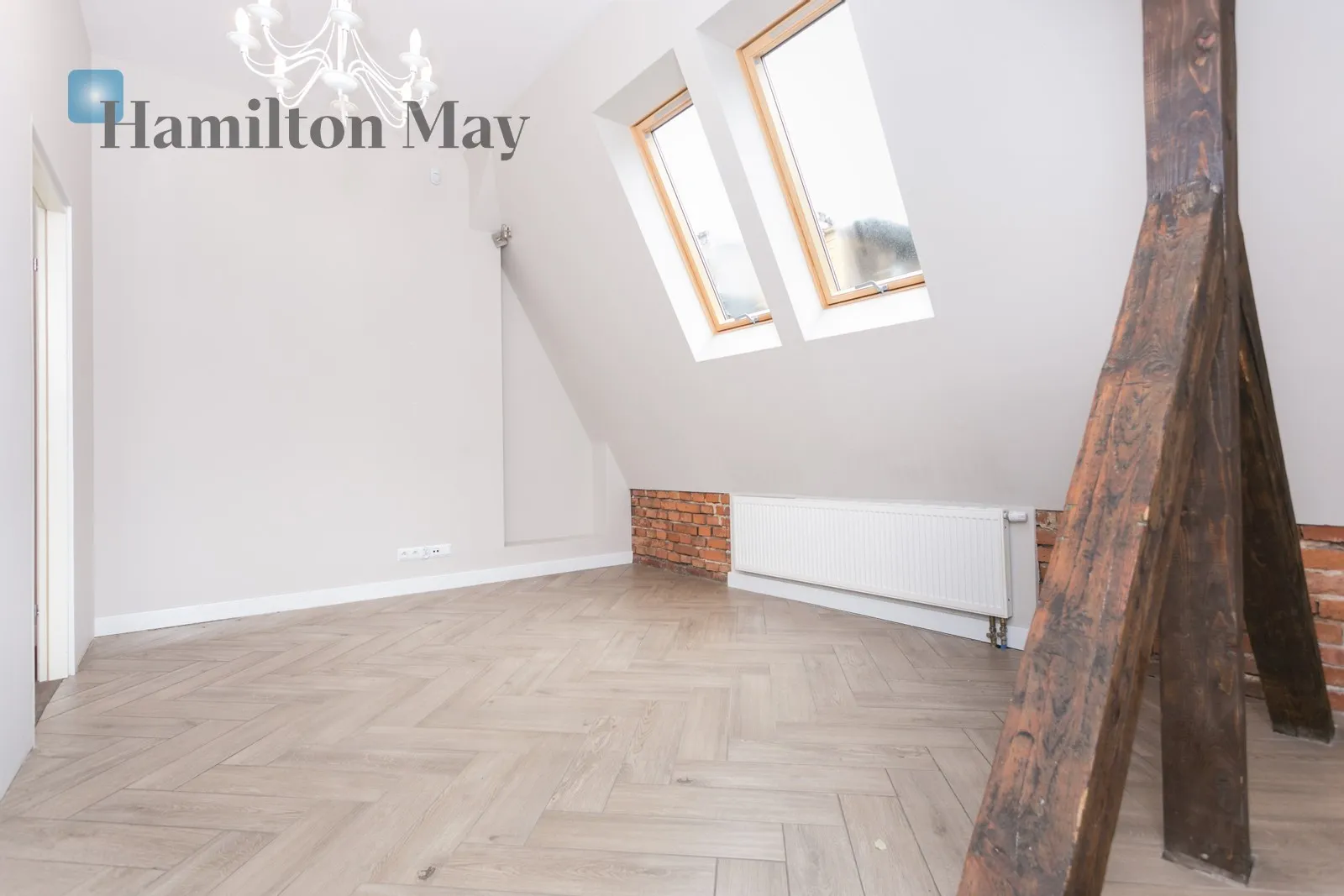 Street: Zduńska Region: Dębniki Distance to centre: 1.33 km Level: 2 Price: 7000 PLN Bedrooms: null Bathrooms: null Plot size: nullm2 Layout: none - slider
