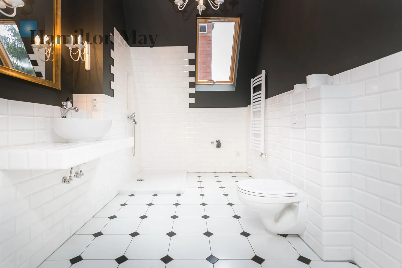 Region: Dębniki Distance to centre: 1.33 km Level: 2 Price: 7000 PLN Bedrooms: null Bathrooms: null Plot size: nullm2 - slider