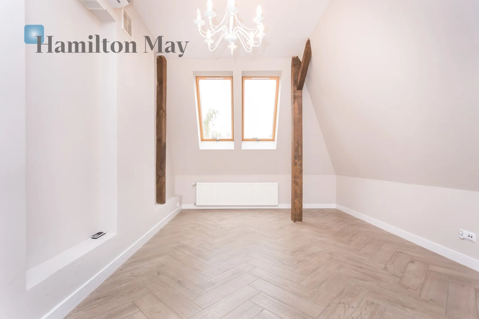 City: Kraków Street: Zduńska Region: Dębniki Distance to centre: 1.33 km Level: 2 Price: 7000 PLN Bedrooms: null - slider