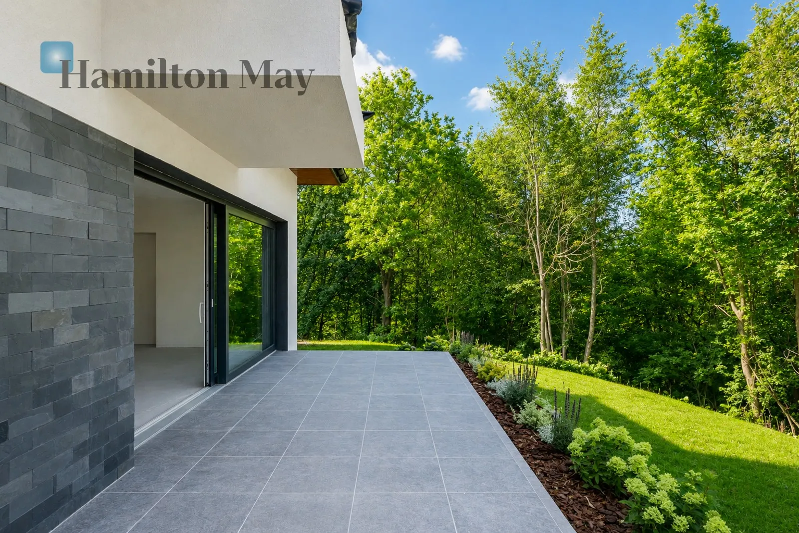 Modern premium house by the forest | 200 m² | 15 ares | energy-efficient | private forest - slider