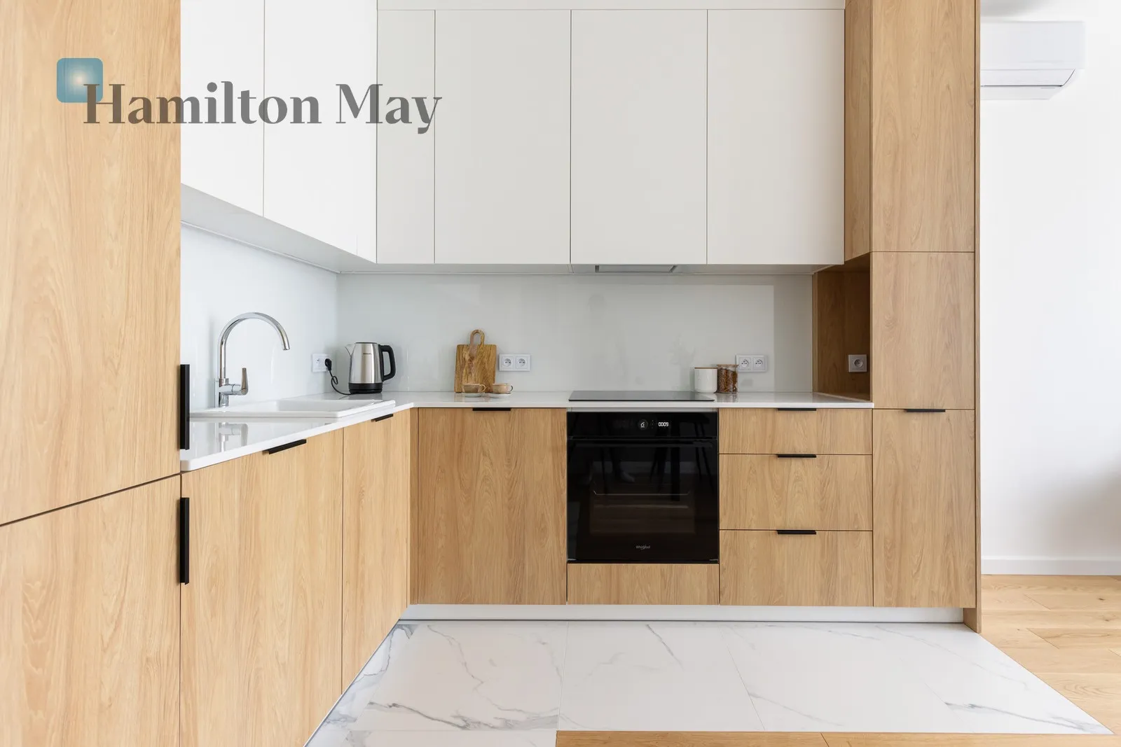 Region: Ursus Subregion: Szamoty Distance to centre: 8.99 km Level: 6 Price: 4700 PLN Bedrooms: 2 Bathrooms: 1 Size: 58m2 Price/m2: 81 PLN - slider