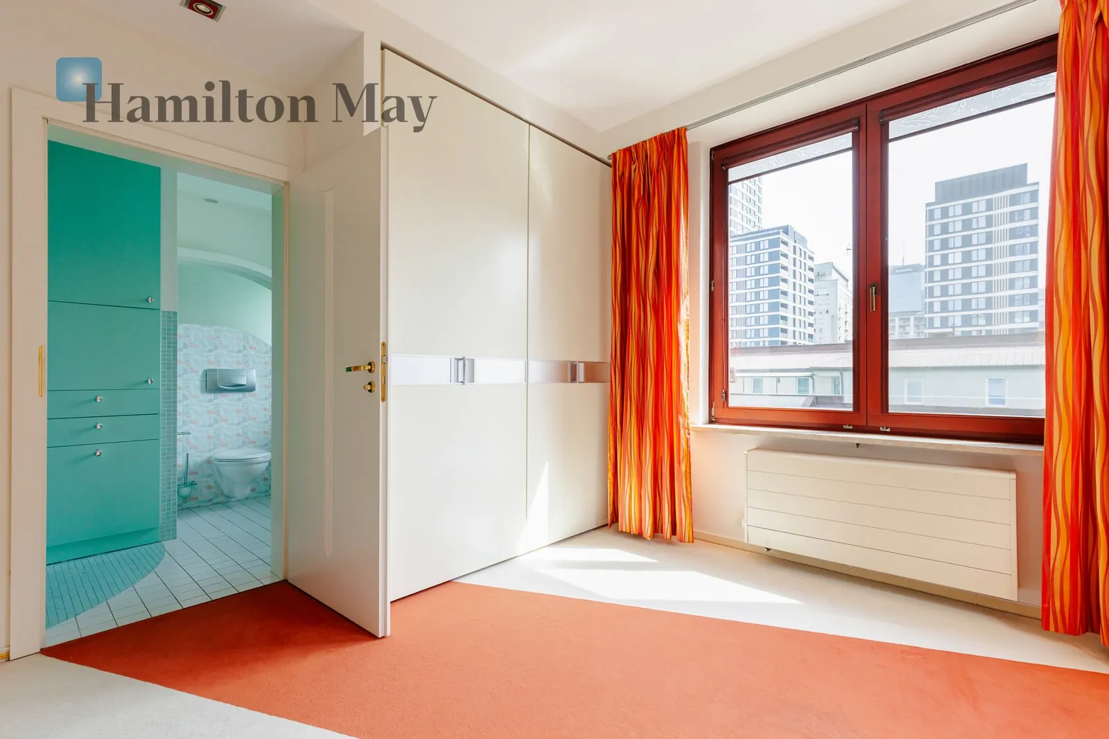 Wyjątkowy apartament tuż przy Placu Europejskim - slider