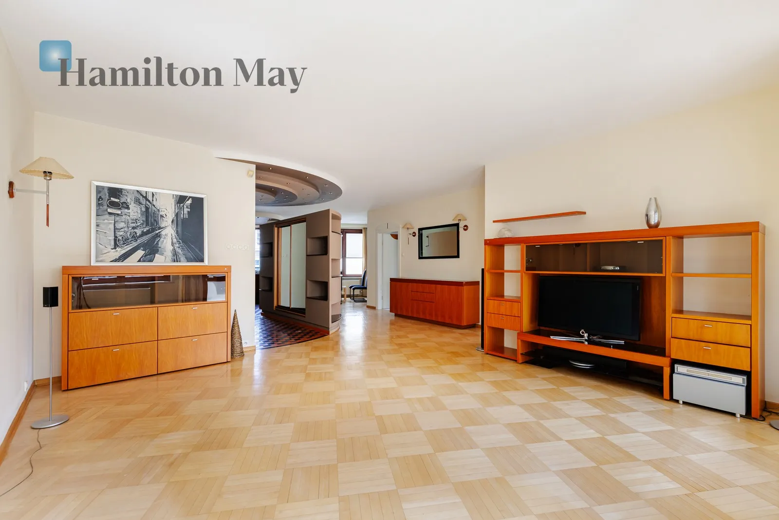 Wyjątkowy apartament tuż przy Placu Europejskim - slider