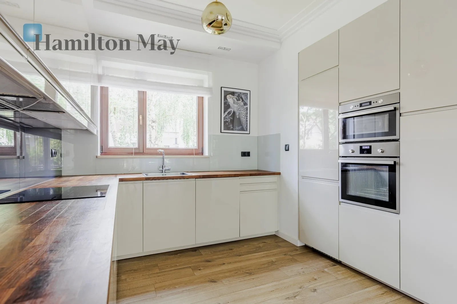 Street: Ścienna Region: Bielawa Price: 17000 PLN Bedrooms: 4 - slider