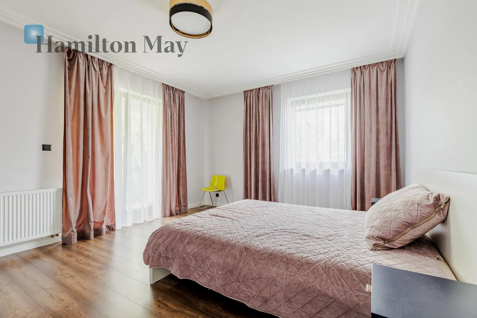Region: Bielawa Price: 17000 PLN Bedrooms: 4 Bathrooms: 2 - slider