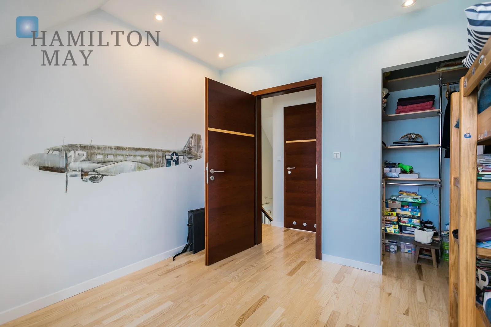 Сучасний будинок у престижній забудові Parkowe Wzgórze - slider