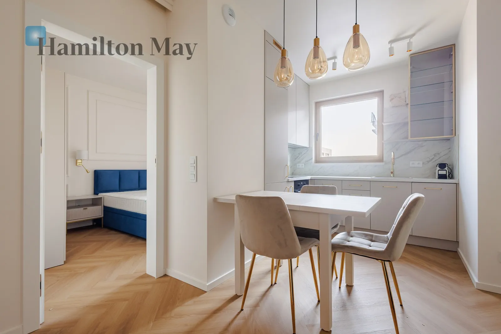 Distance to centre: 1.99 km Level: 6 Price: 5000 PLN Bedrooms: 1 Bathrooms: 1 Size: 45m2 Price/m2: 111 PLN - slider