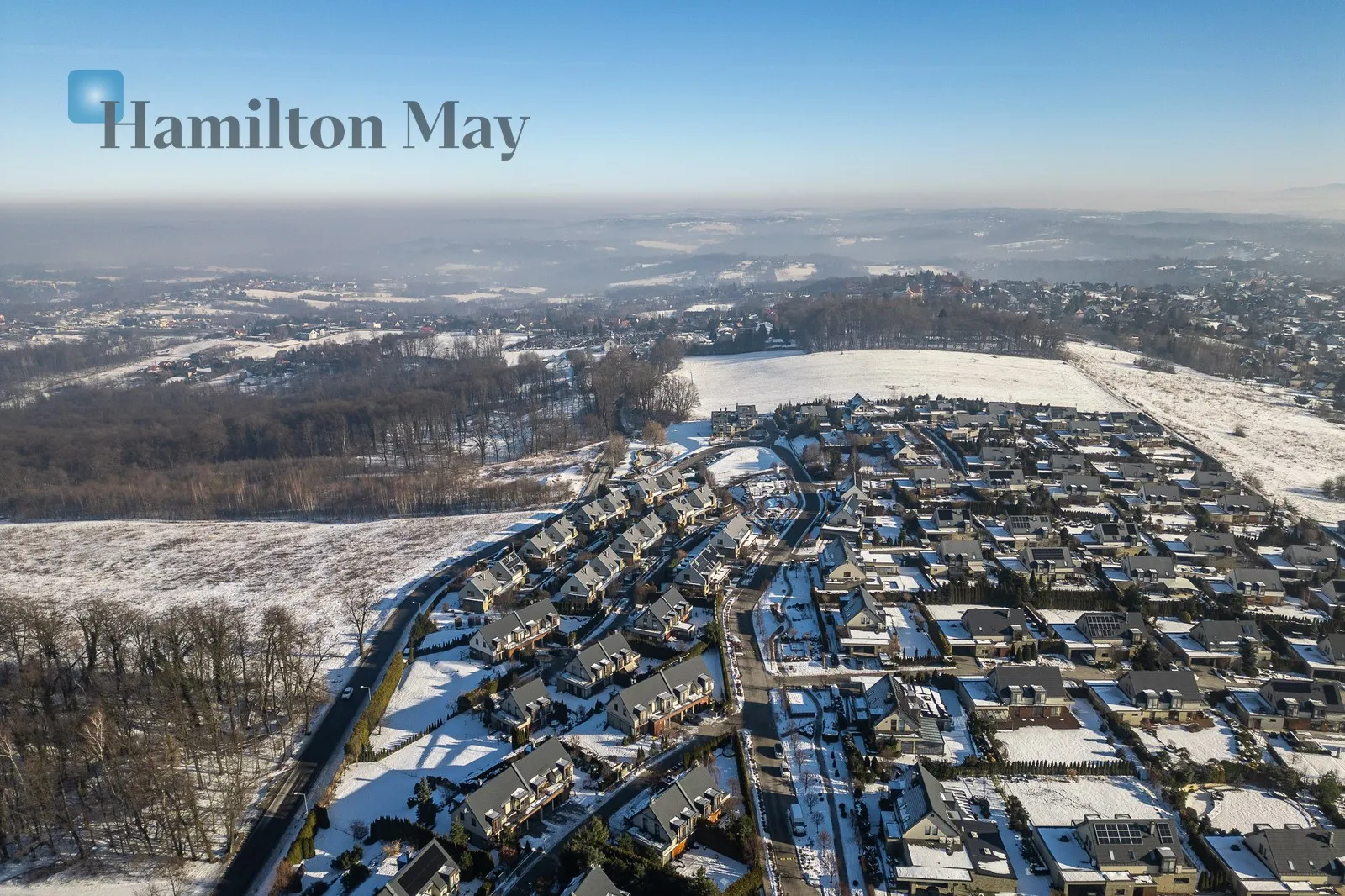 An elegant, comfortable semi-detached house on Parkowe Wzgórze in Mogilany - slider