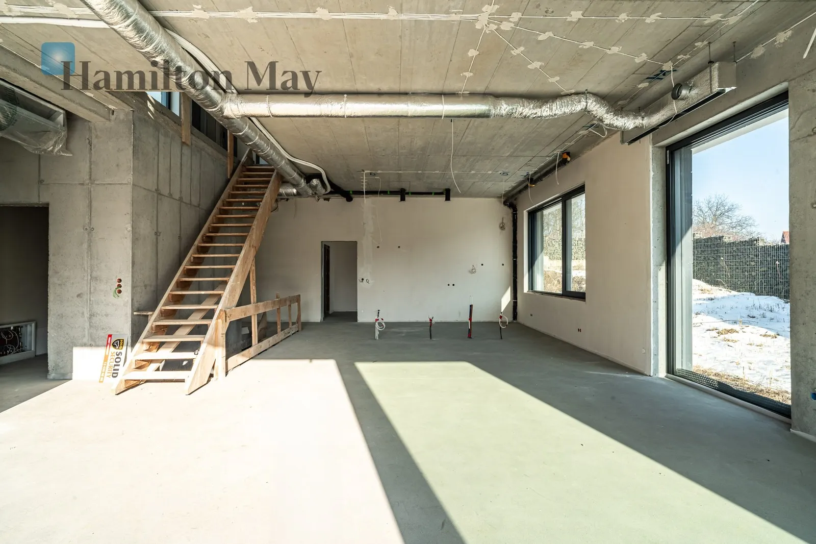 Subregion: Wola Justowska Distance to centre: 6.85 km Price: 5950000 PLN Bedrooms: 4 Bathrooms: 3 - slider