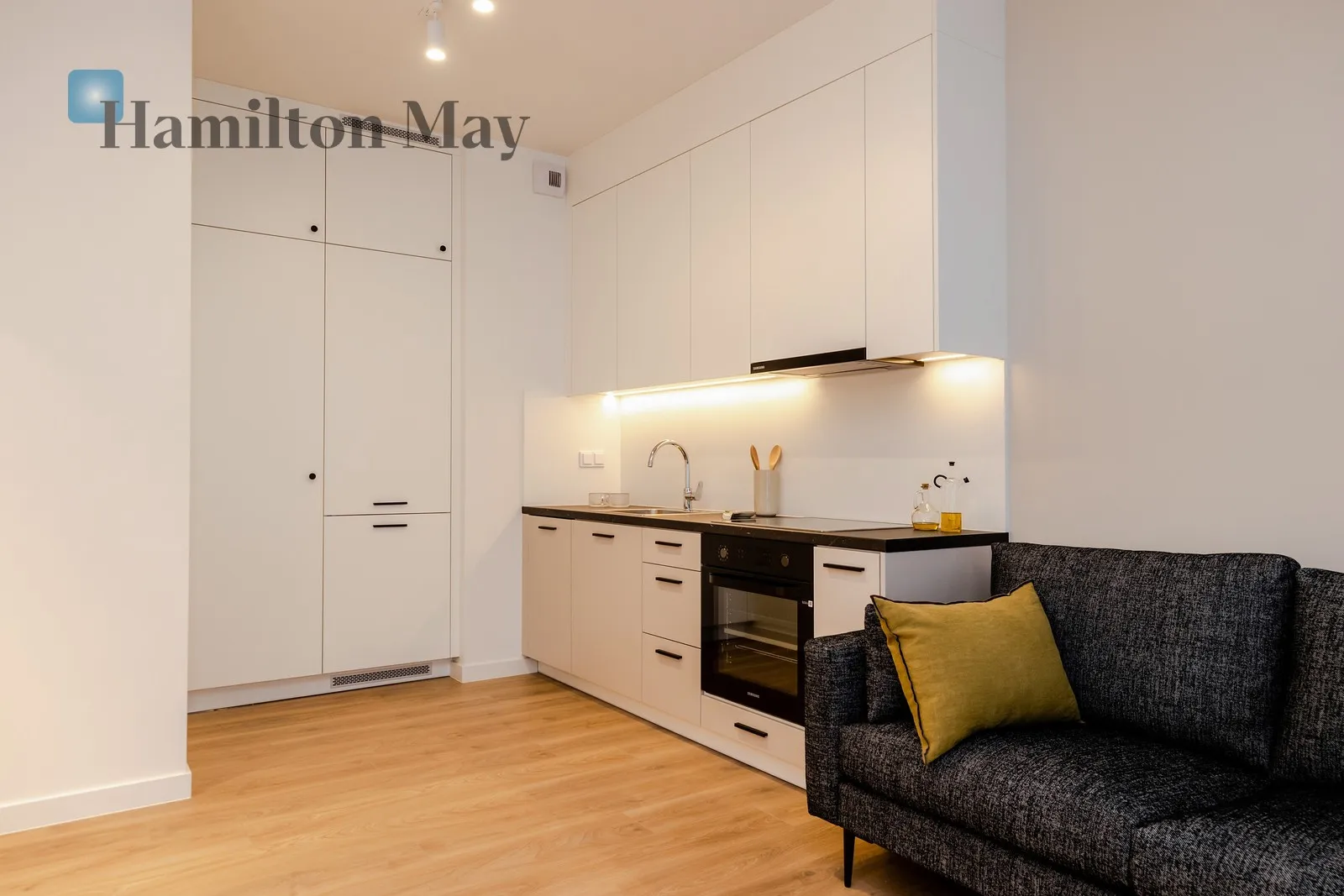 Studio | 37.69 m2 | Blisko Centrum | Unique Tower - slider