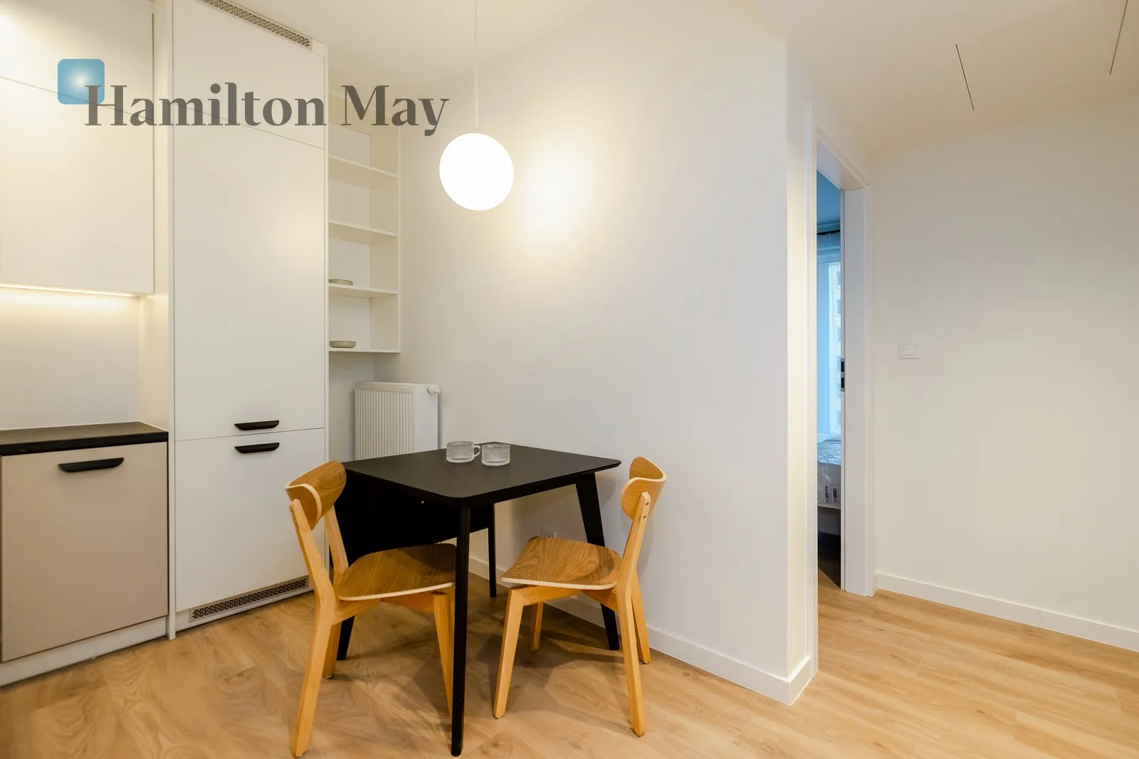 Region: Wola Subregion: Mirów Distance to centre: 1.6 km Level: 8 Price: 1240000 PLN Bedrooms: 1 Bathrooms: 1 Size: 42.77m2 Price/m2: 28992 PLN - slider