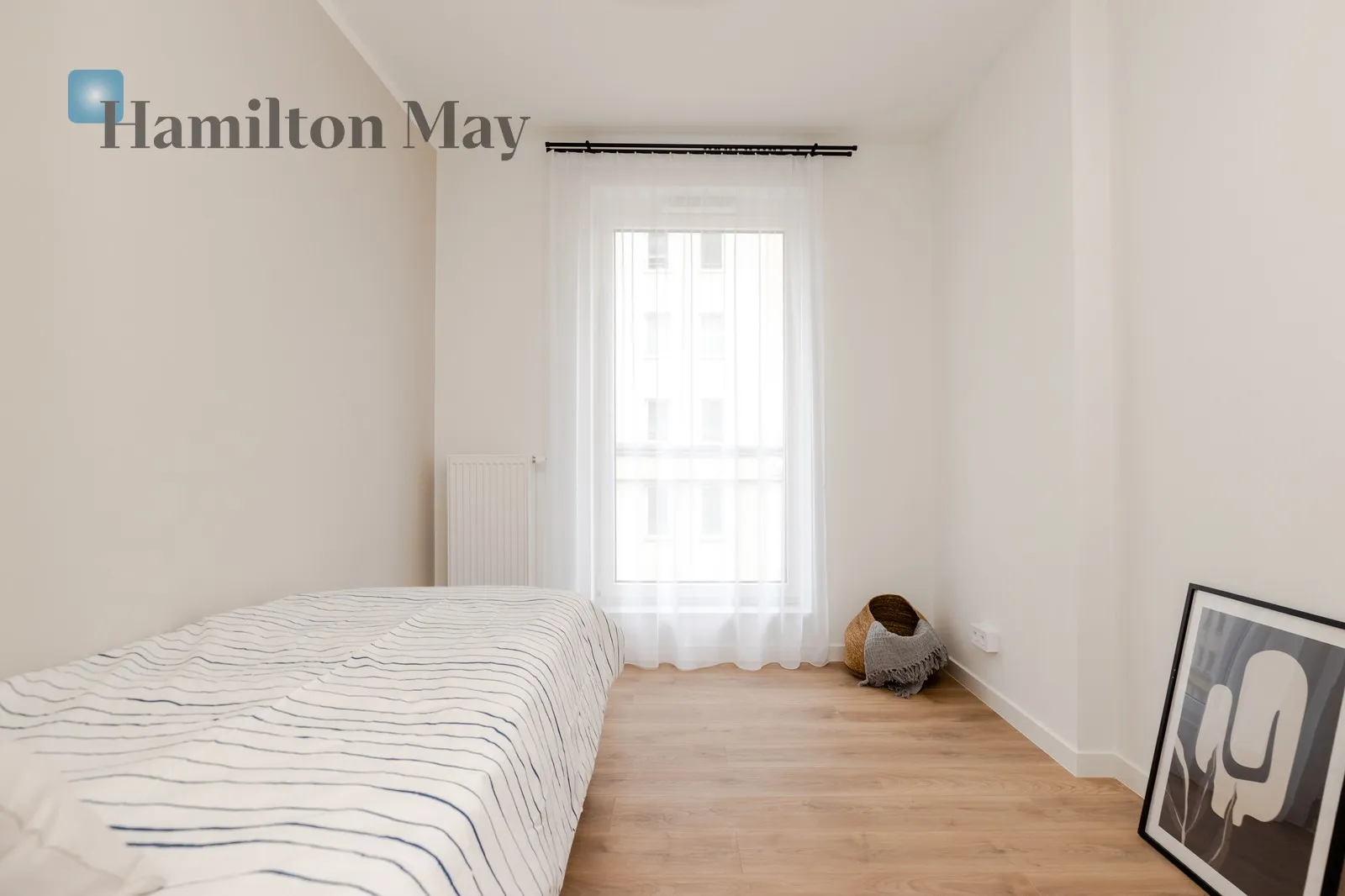 Region: Wola Subregion: Mirów Distance to centre: 1.6 km Level: 8 Price: 1240000 PLN Bedrooms: 1 Bathrooms: 1 - slider