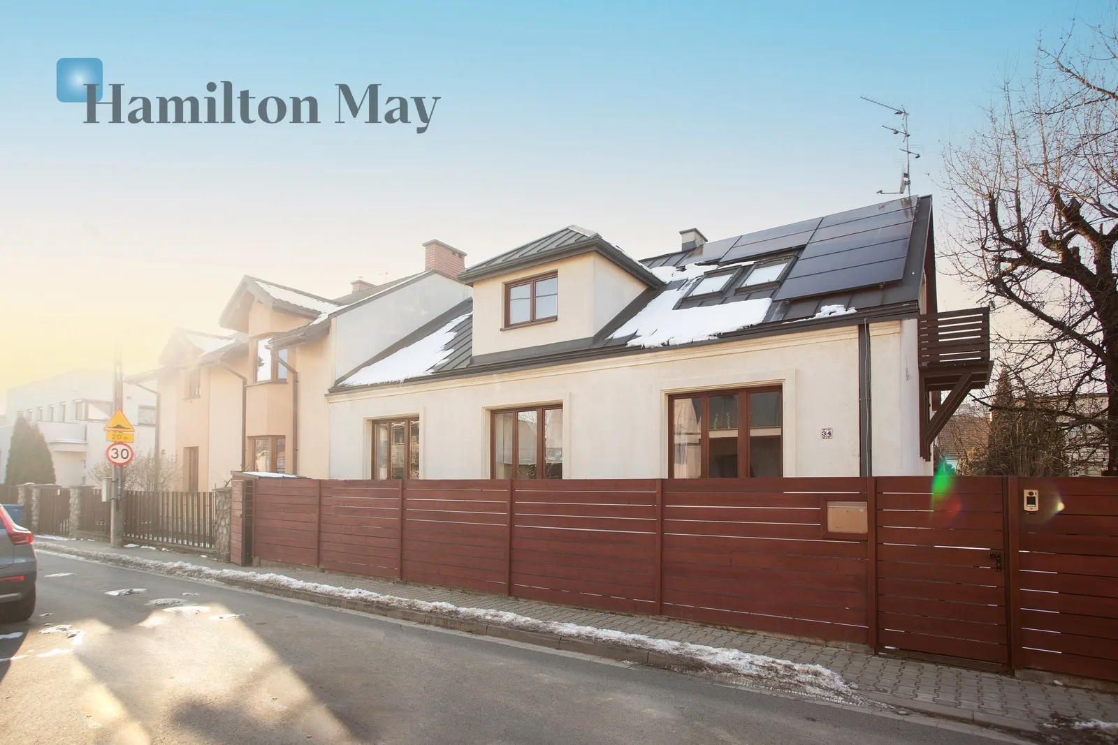 Стильний будинок у тихій частині Кракова - slider