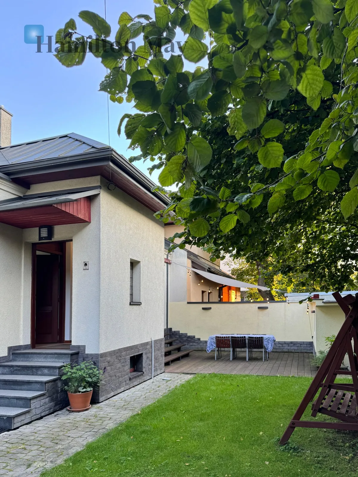 Стильний будинок у тихій частині Кракова - slider