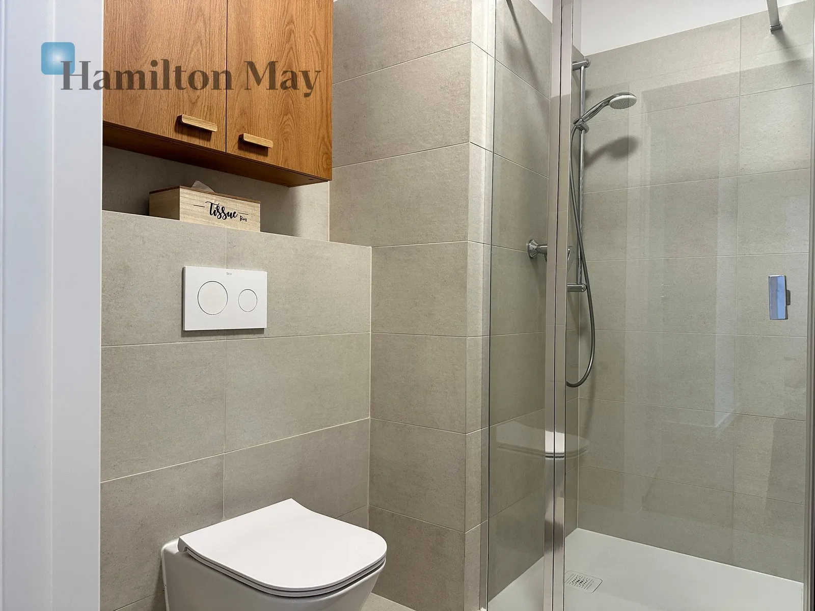 Subregion: Służewiec Distance to centre: 6.51 km Level: 8 Price: 985000 PLN Bedrooms: 1 Bathrooms: 1 - slider