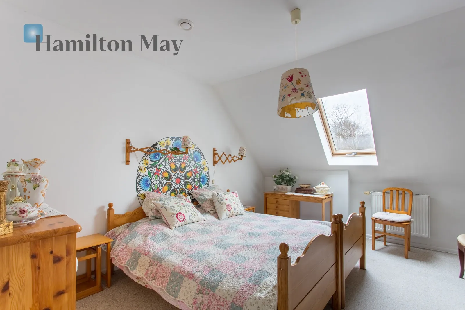 City: Chwałowice Street: Główna Region: Chwałowice Distance to centre: 27.34 km Price: 2899000 PLN - slider