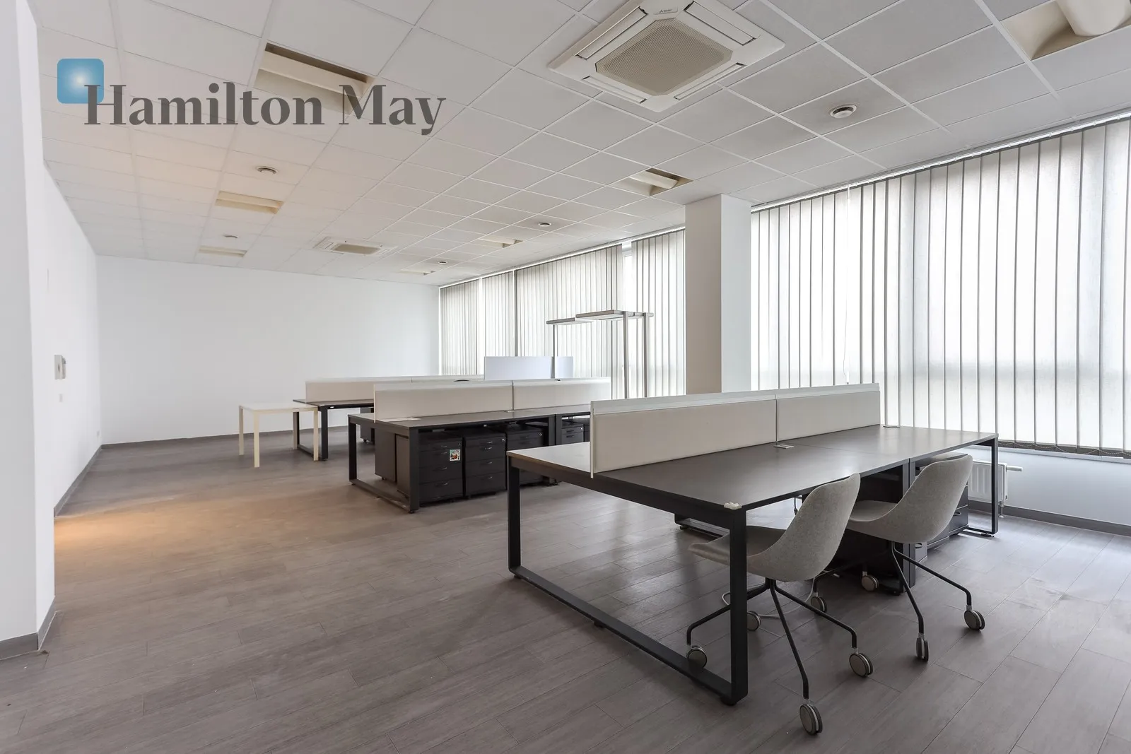 City: Wrocław Street: Wałbrzyska Region: Krzyki Subregion: Klecina Distance to centre: 6.24 km Level: 3 Price: 45510 PLN - slider