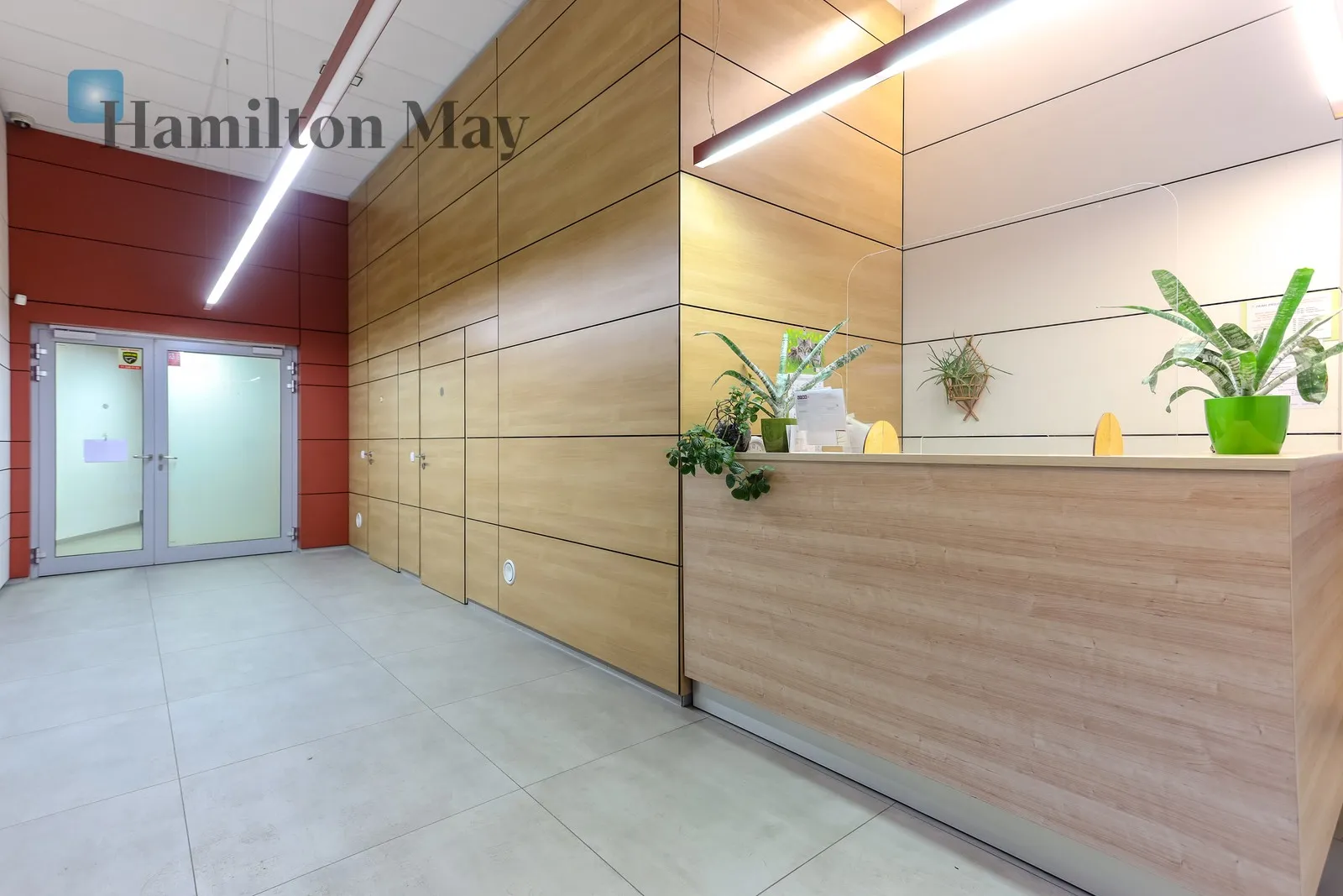 City: Wrocław Street: Wałbrzyska Region: Krzyki Subregion: Klecina Distance to centre: 6.24 km Level: 3 - slider