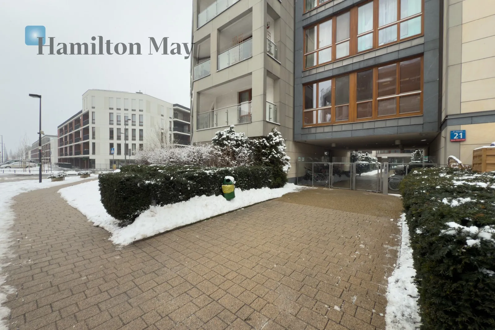 Price: 2502732 PLN Bedrooms: 3 Bathrooms: null - slider